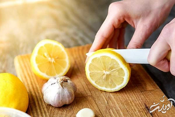 طرز تهیه معجون درمانی سیر، زنجبیل، عسل و لیمو ترش